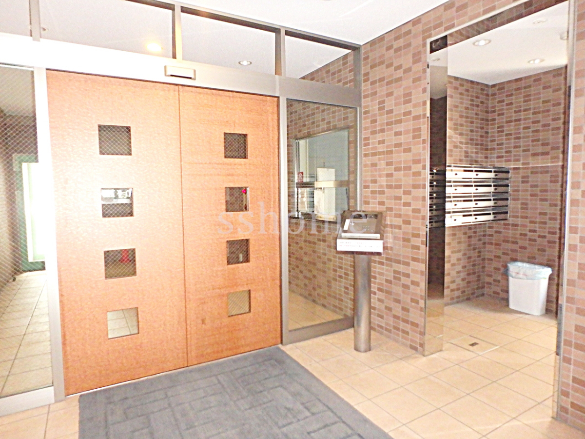 エントランス 建物入口 写真13