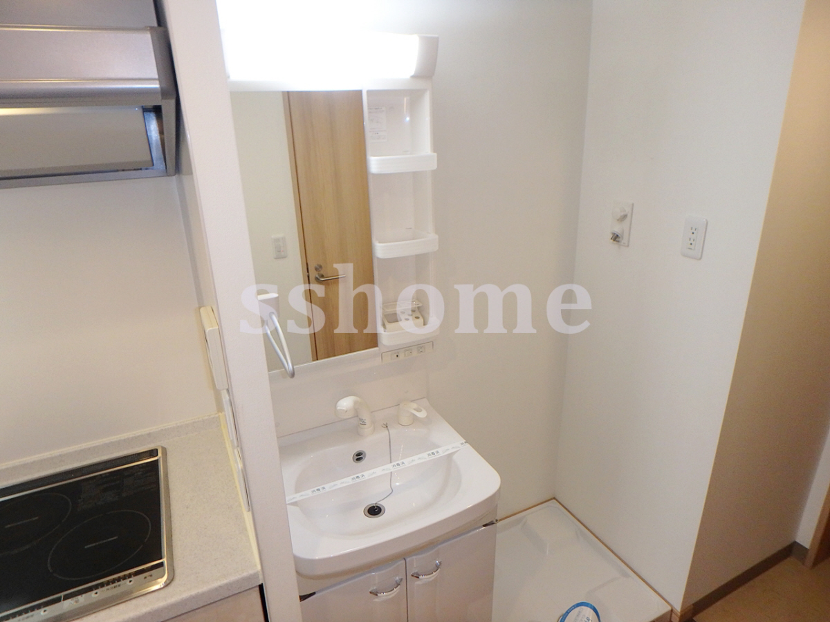 洗面所 シャンプレドレッサー付き洗面台♪ 写真9