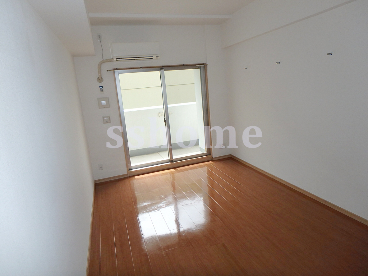 寝室 洋室別角度から☆明るいです♪ 写真15