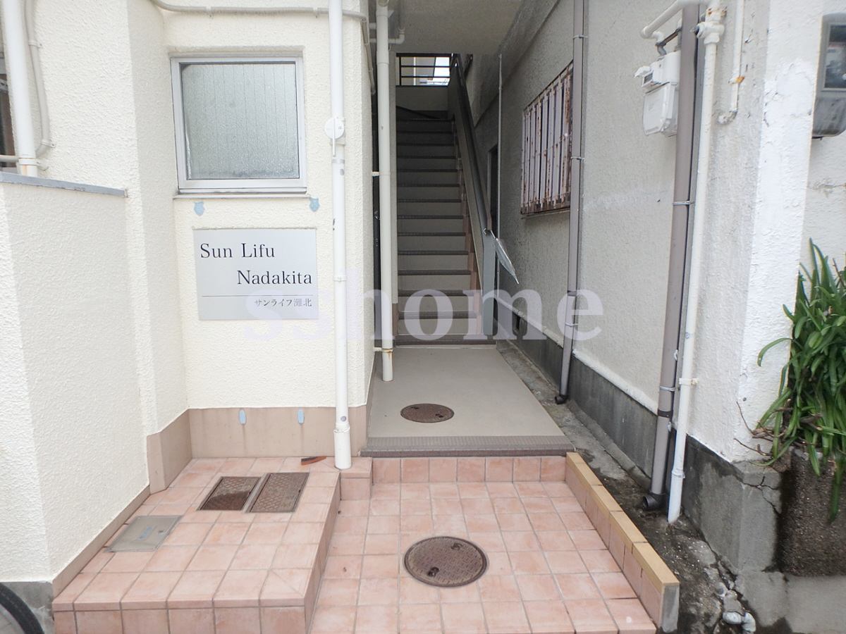 エントランス 建物入口 写真13