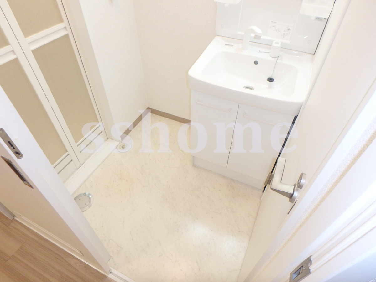 洗面所 脱衣スペース 写真18