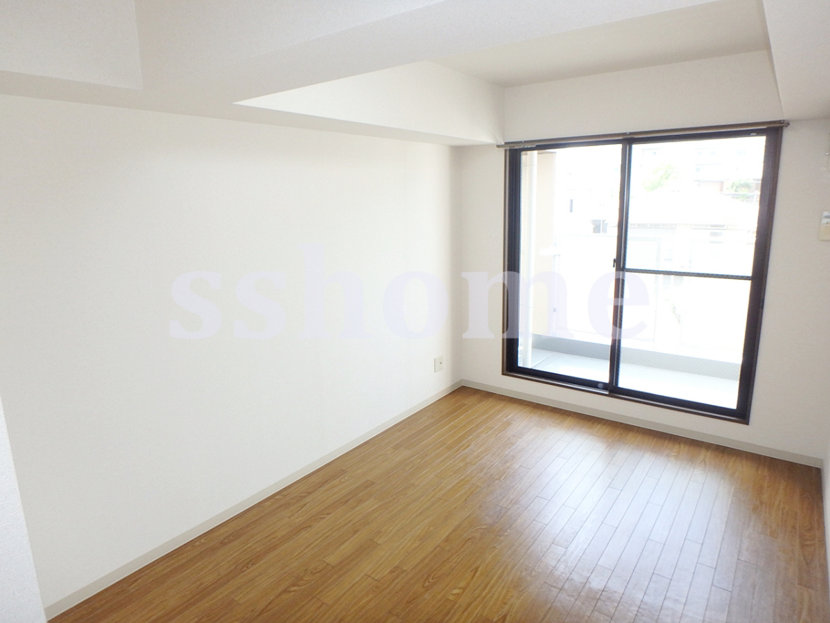 リビング 洋室7帖☆ 写真2