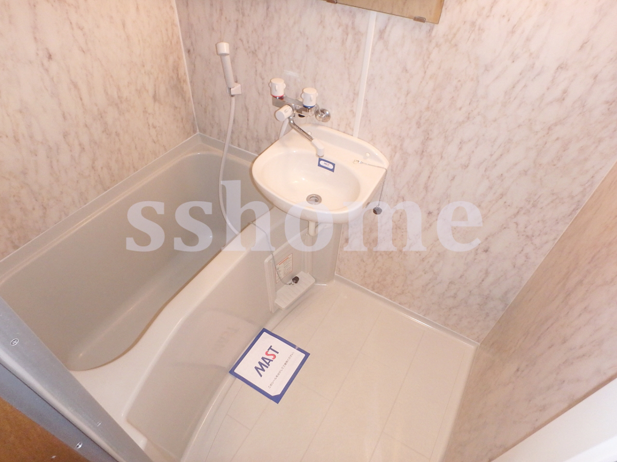 バス お手入れ楽々一体型 写真4