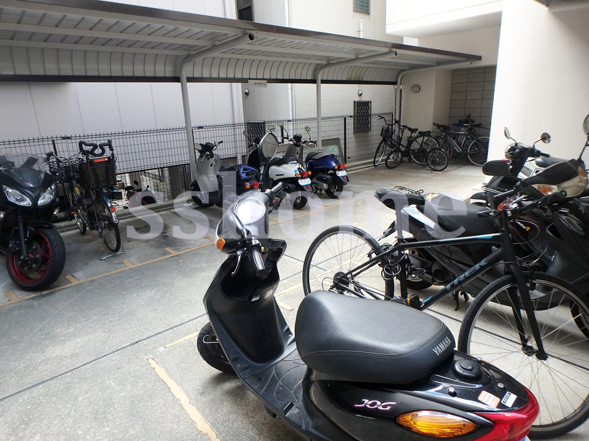 共用部 バイクが置ける駐輪場☆ 写真20