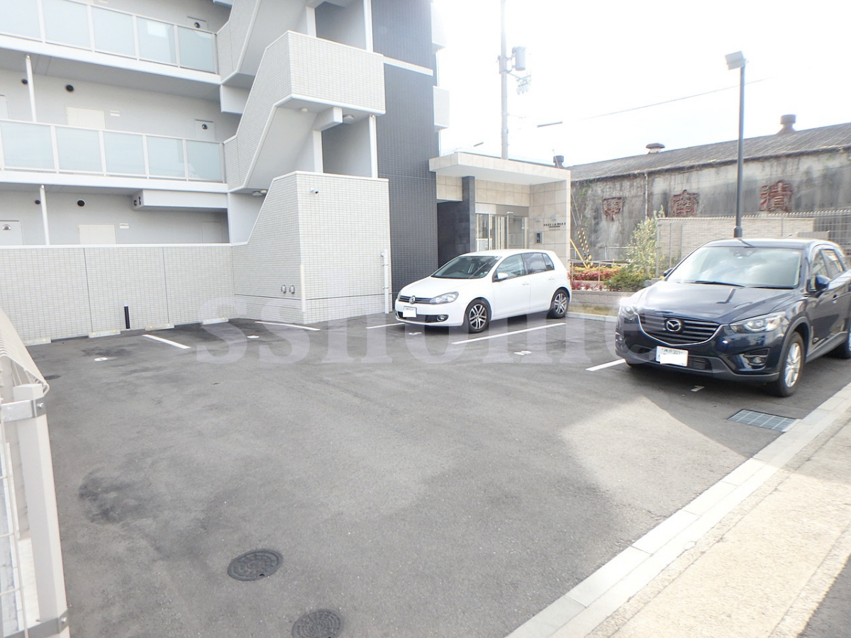 駐車場 駐車場は都度空確認必要です 写真20