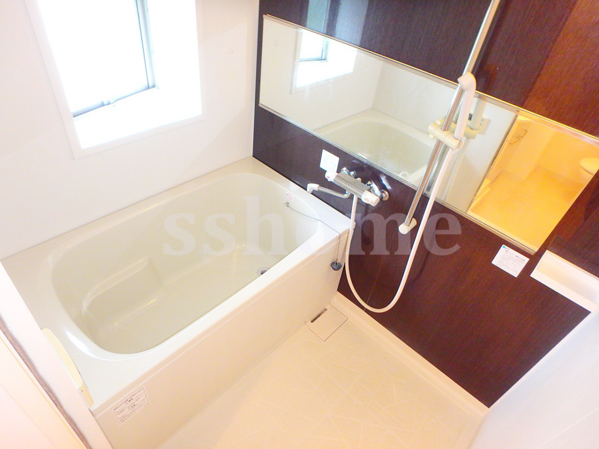 バス 大きなバスルーム☆窓有り♪ 写真4