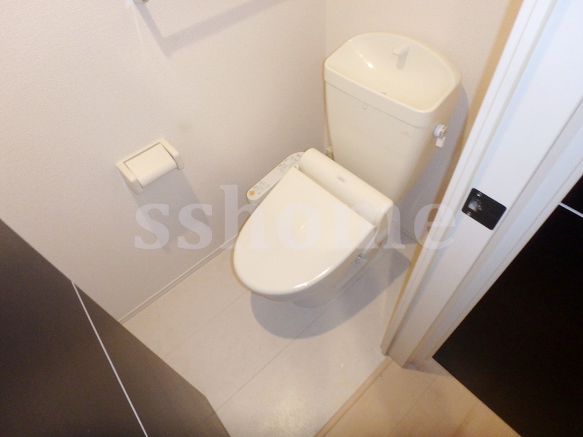 トイレ 温水洗浄便座☆ 写真8