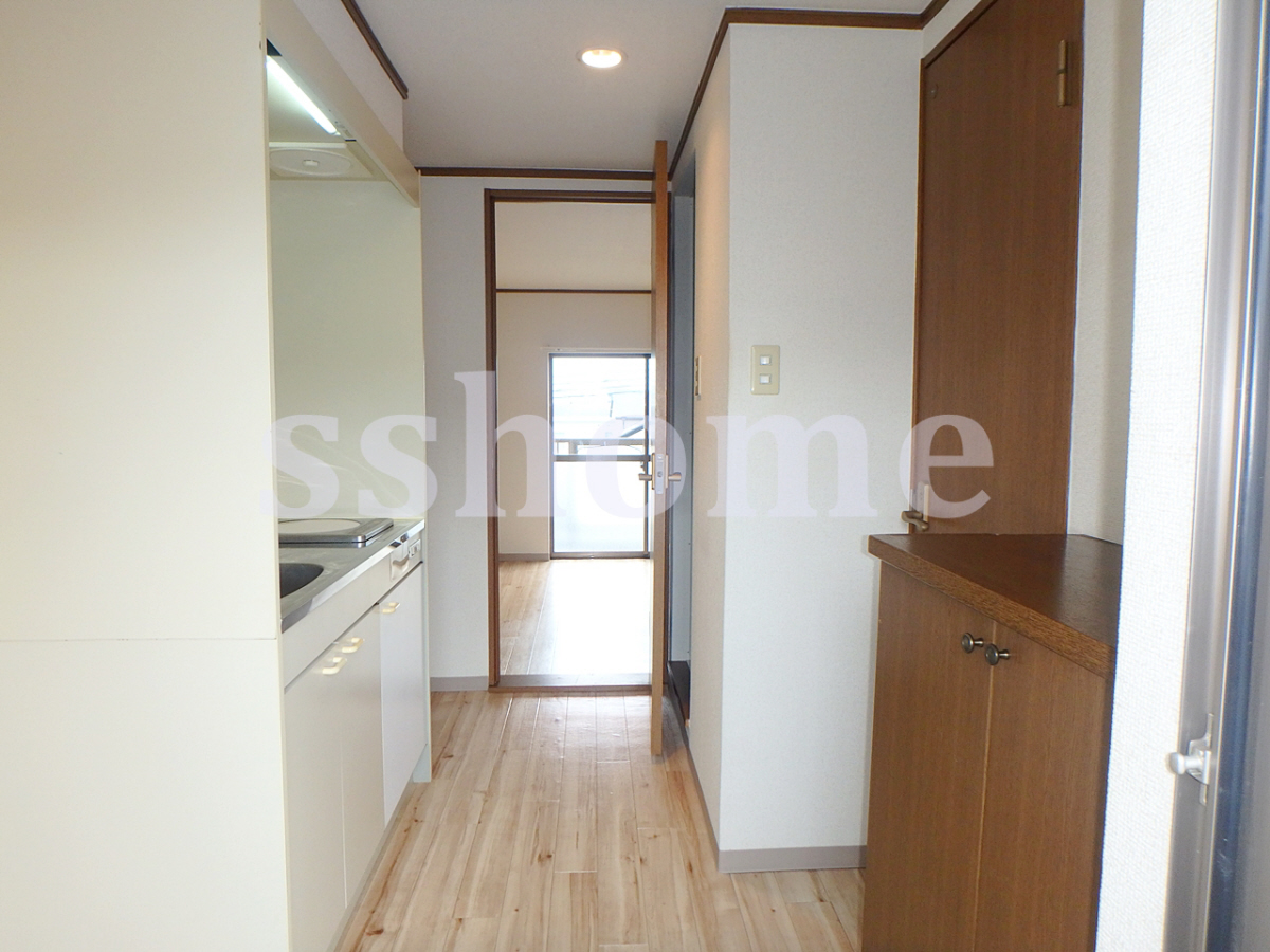 内装 明るいです♪ 写真14