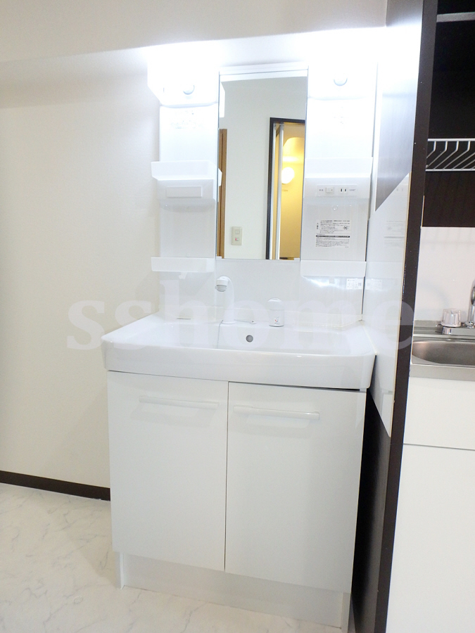 洗面所 シャンプードレッサー洗面台☆ 写真9