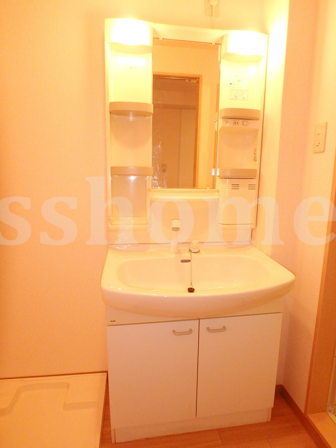 洗面所 シャンプードレッサー 写真9