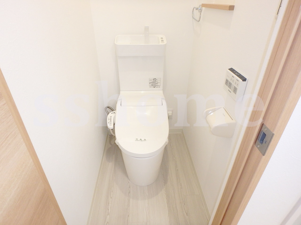 トイレ 温水洗浄便座付きトイレ☆ 写真8