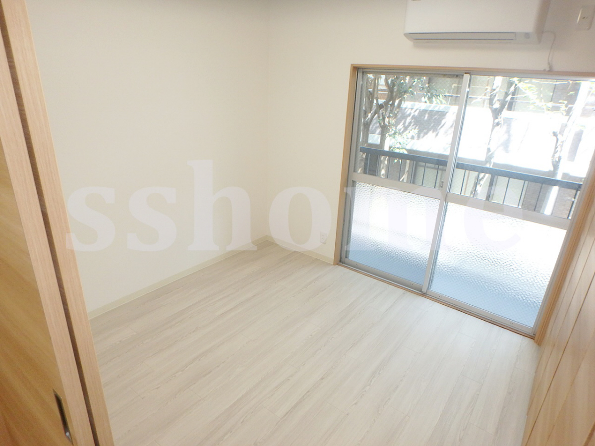 寝室 明るい洋室☆ 写真15