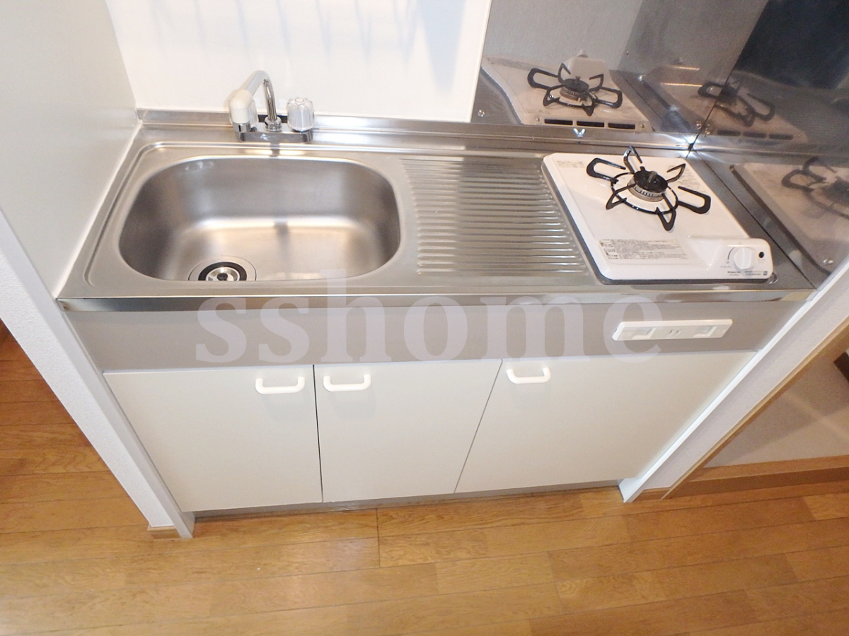 キッチン ガスキッチンおおきめ。 写真3