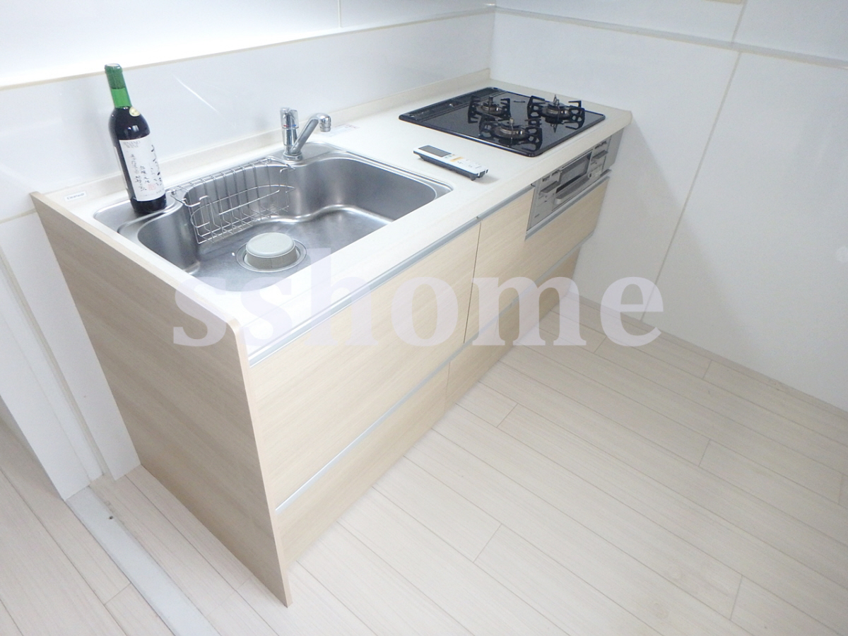 キッチン 3口コンロのシステムキッチン☆ 写真3