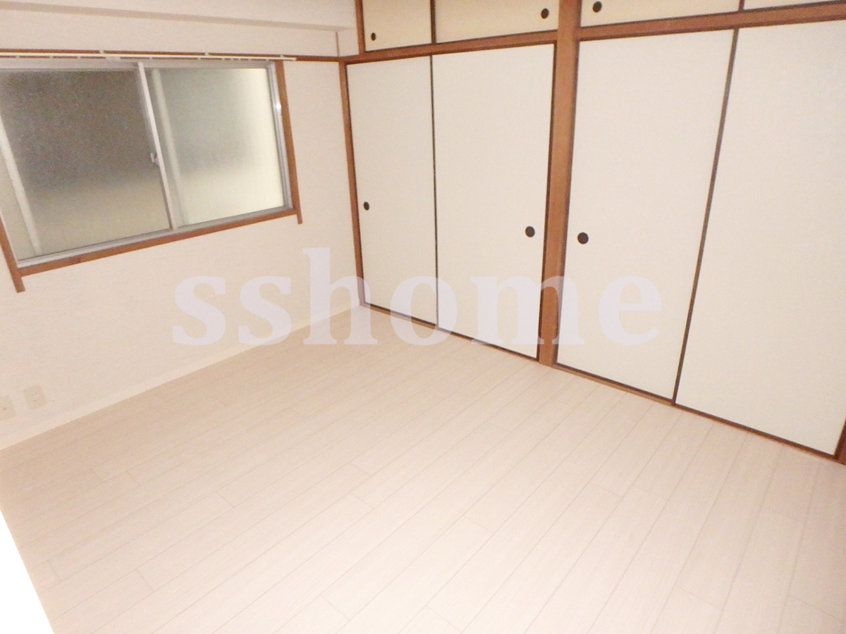 寝室 洋室6帖♪ 写真15