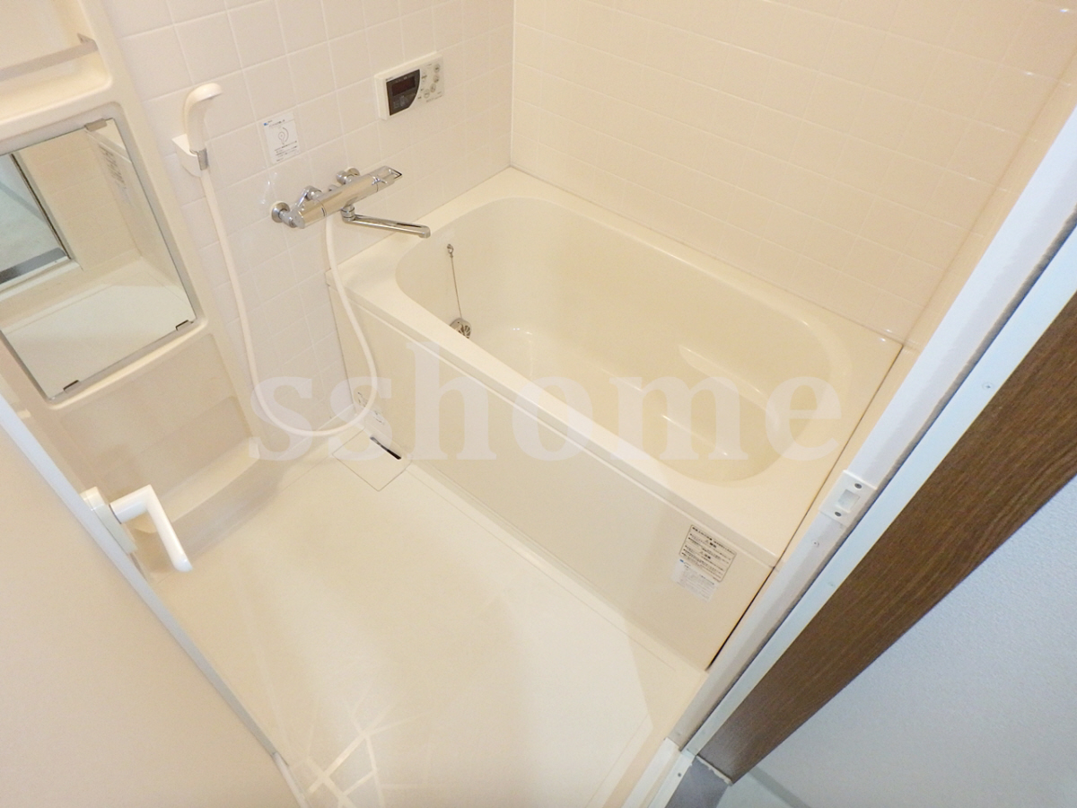 バス 追い焚き機能付きバスルーム♪ 写真4