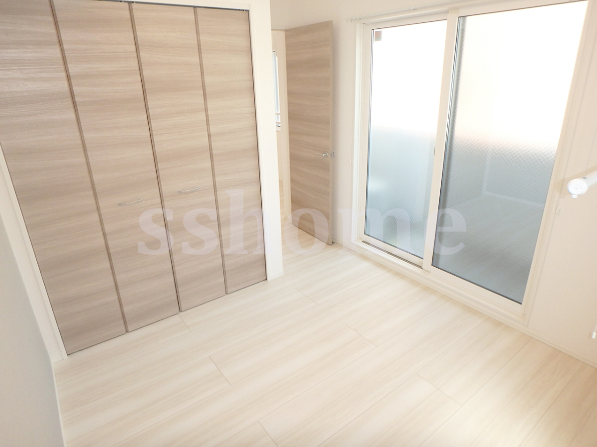 内装 フローリング☆ 写真14