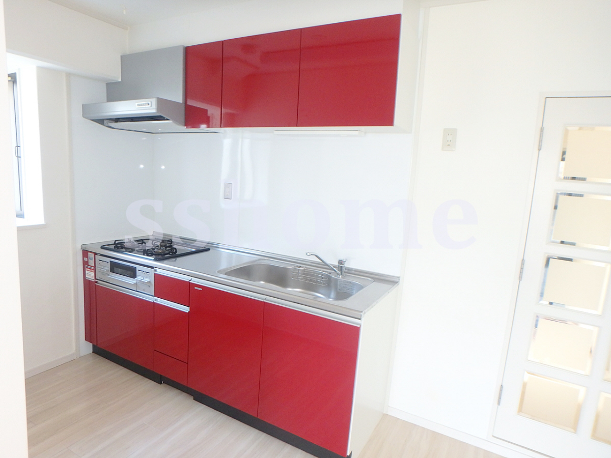 キッチン 3口ガスコンロ付システムキッチン☆ 写真3