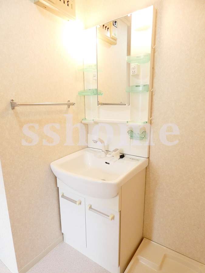 洗面所 シャンプードレッサー☆ 写真9