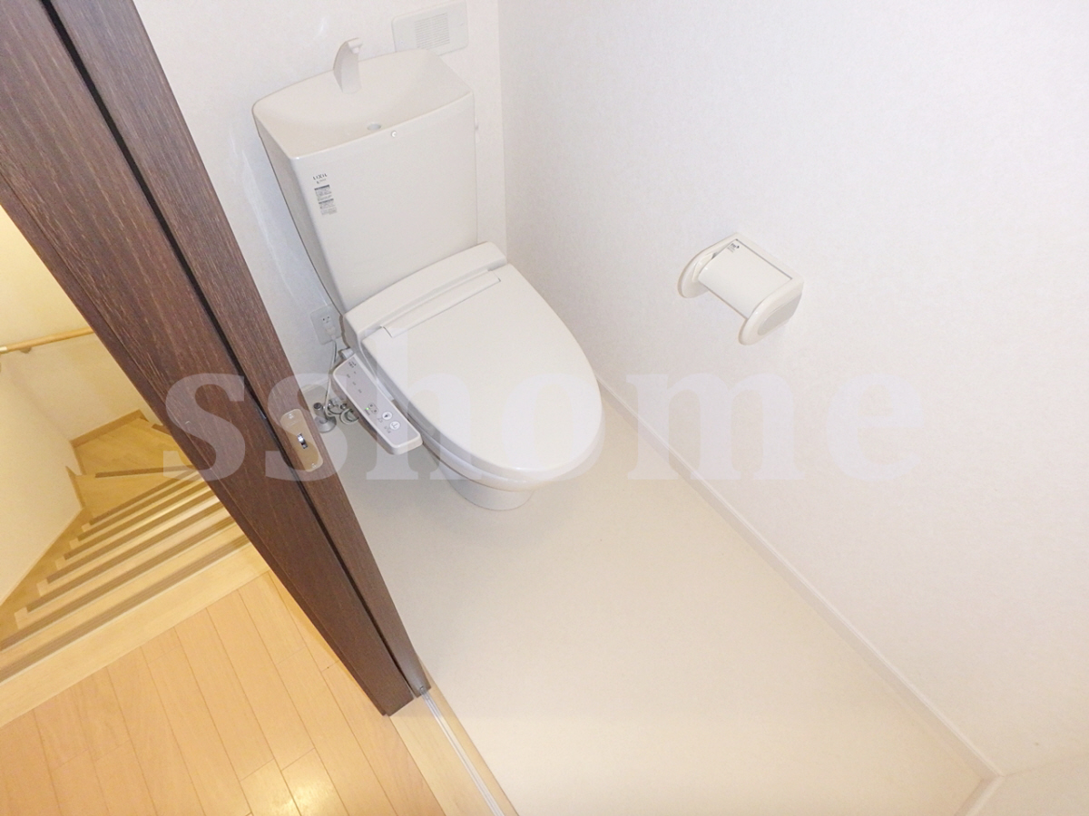 トイレ 温水洗浄便座☆ 写真8