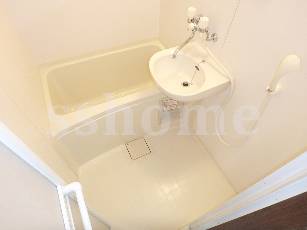 バス 清潔感のある浴室☆ 写真4