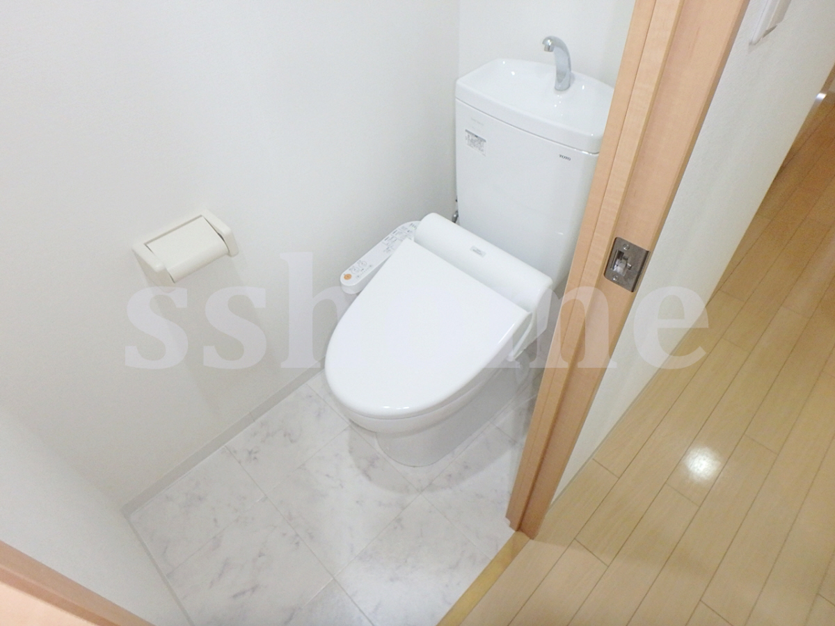 トイレ 温水洗浄便座☆ 写真8