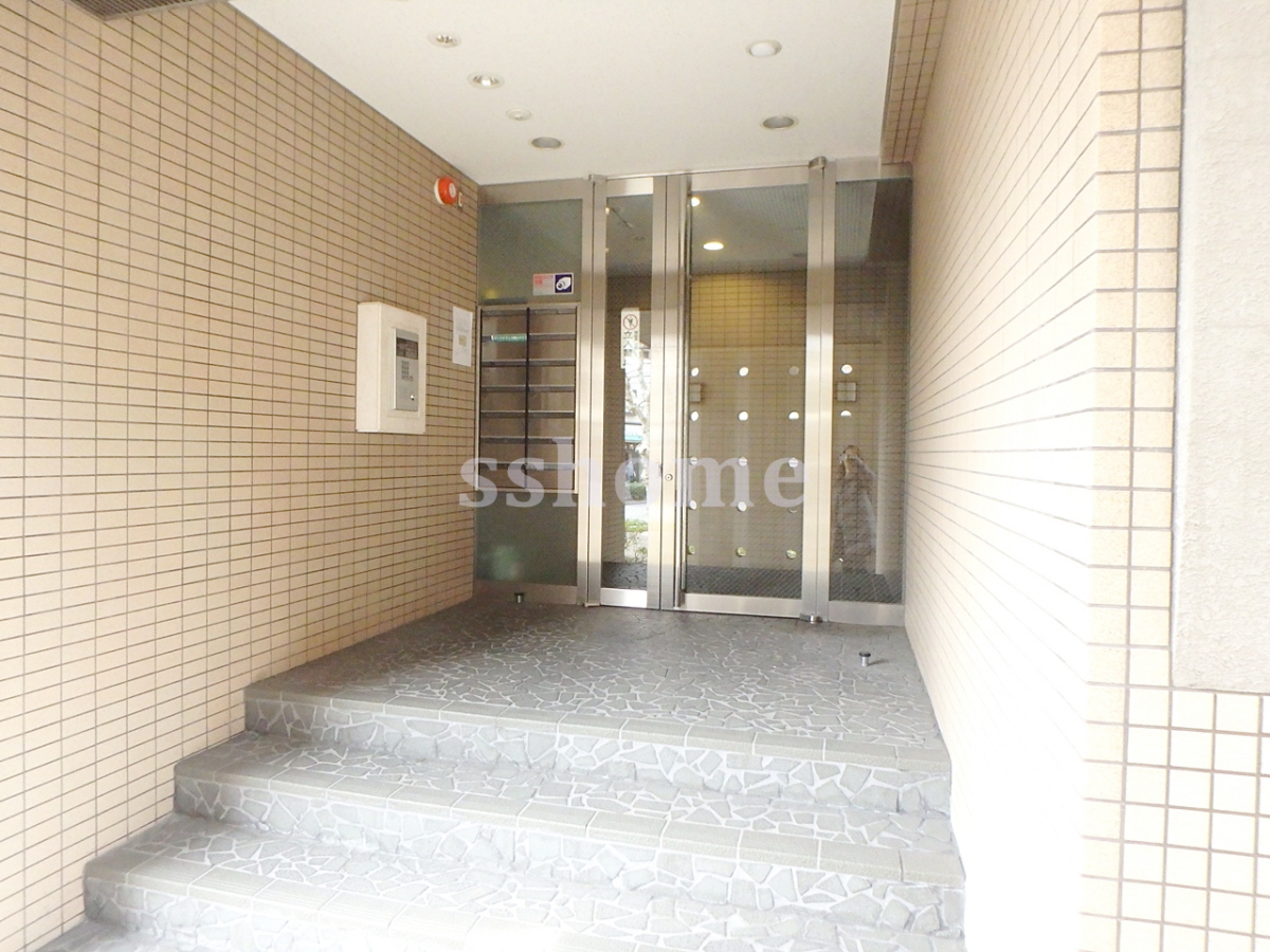 エントランス 建物入口 写真13