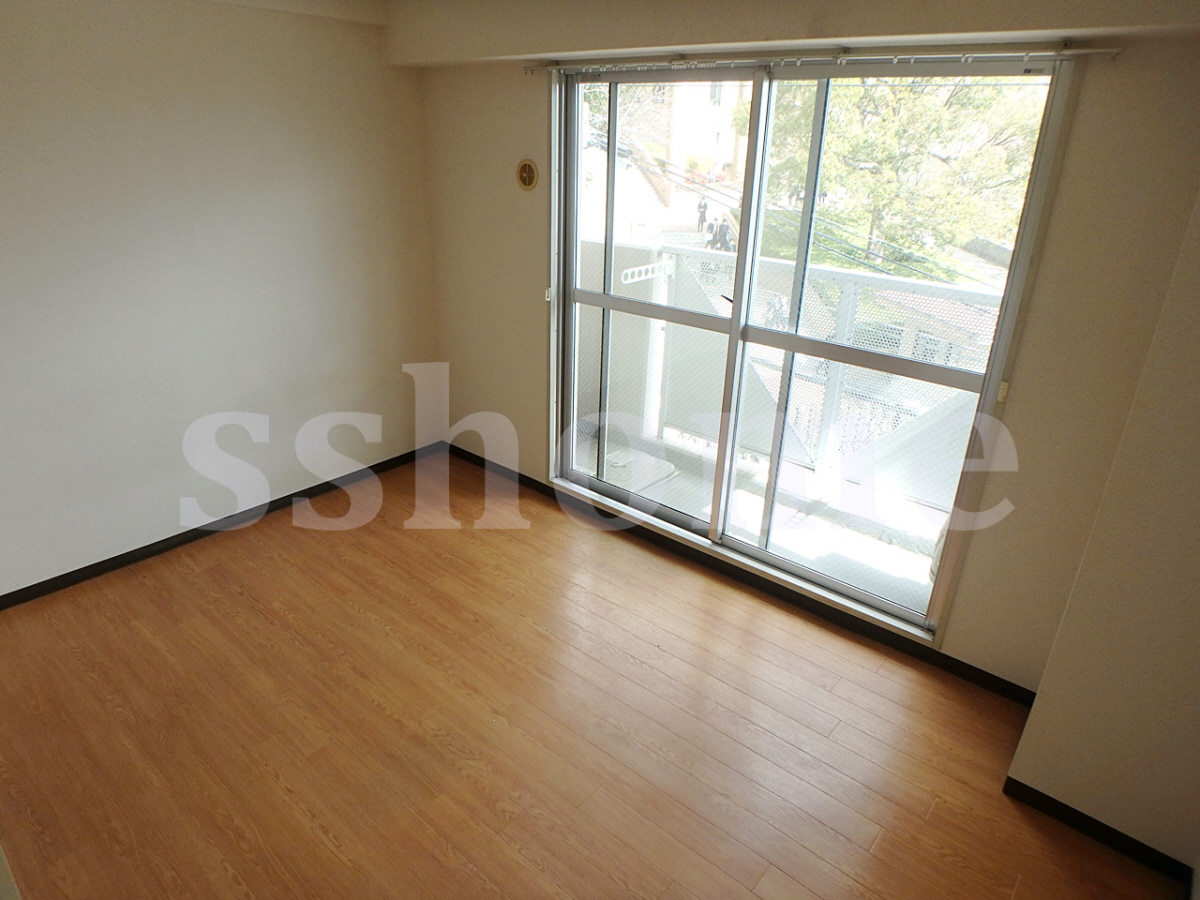 内装 フローリング☆ 写真14