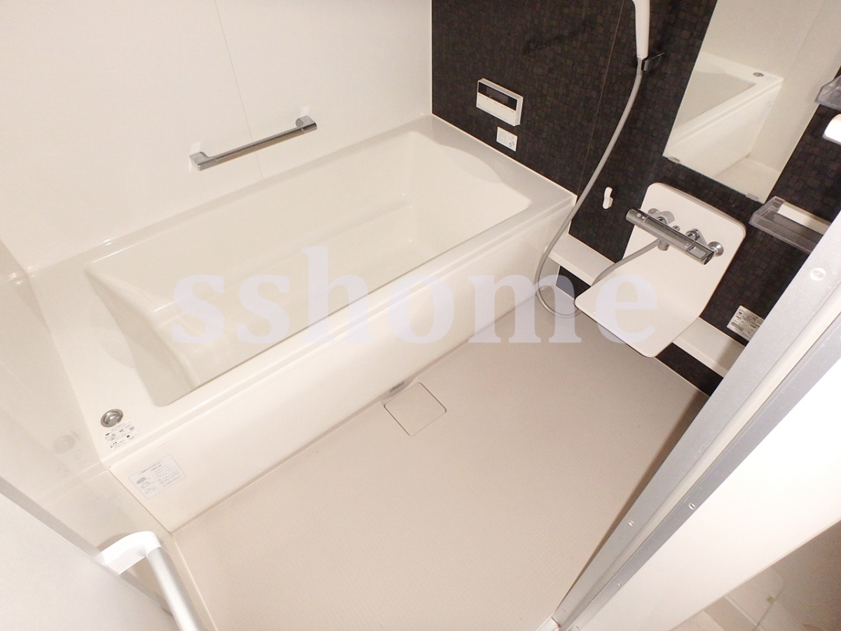 バス 追炊き機能、浴室乾燥機付きバスルーム☆ 写真4