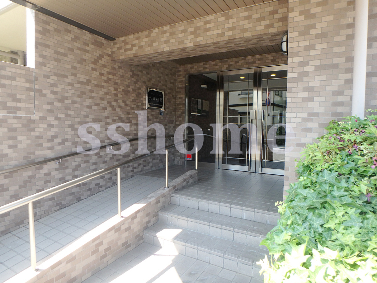 エントランス 建物入口 写真13