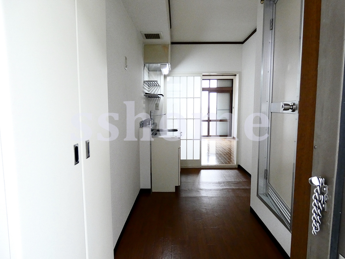 内装 フローリング 写真14