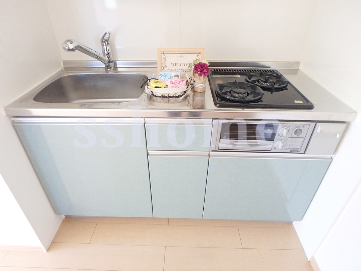 キッチン 2口ガスコンロ付システムキッチン☆ 写真3