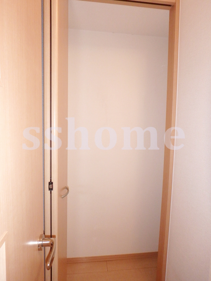 収納 廊下の収納 写真18