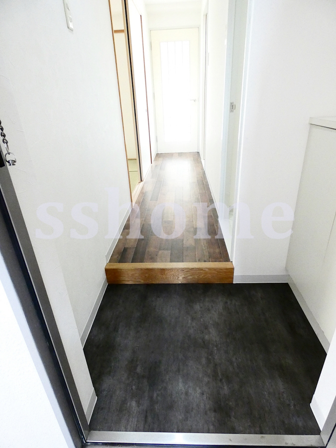 玄関 廊下のあるタイプ 写真12