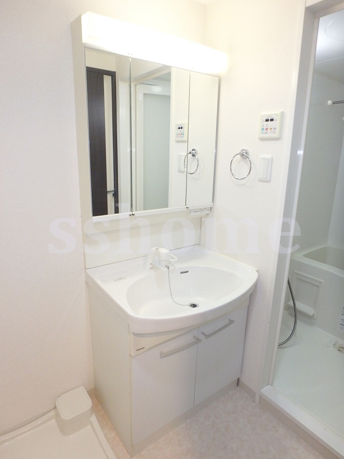 洗面所 洗髪洗面化粧台☆ 写真9