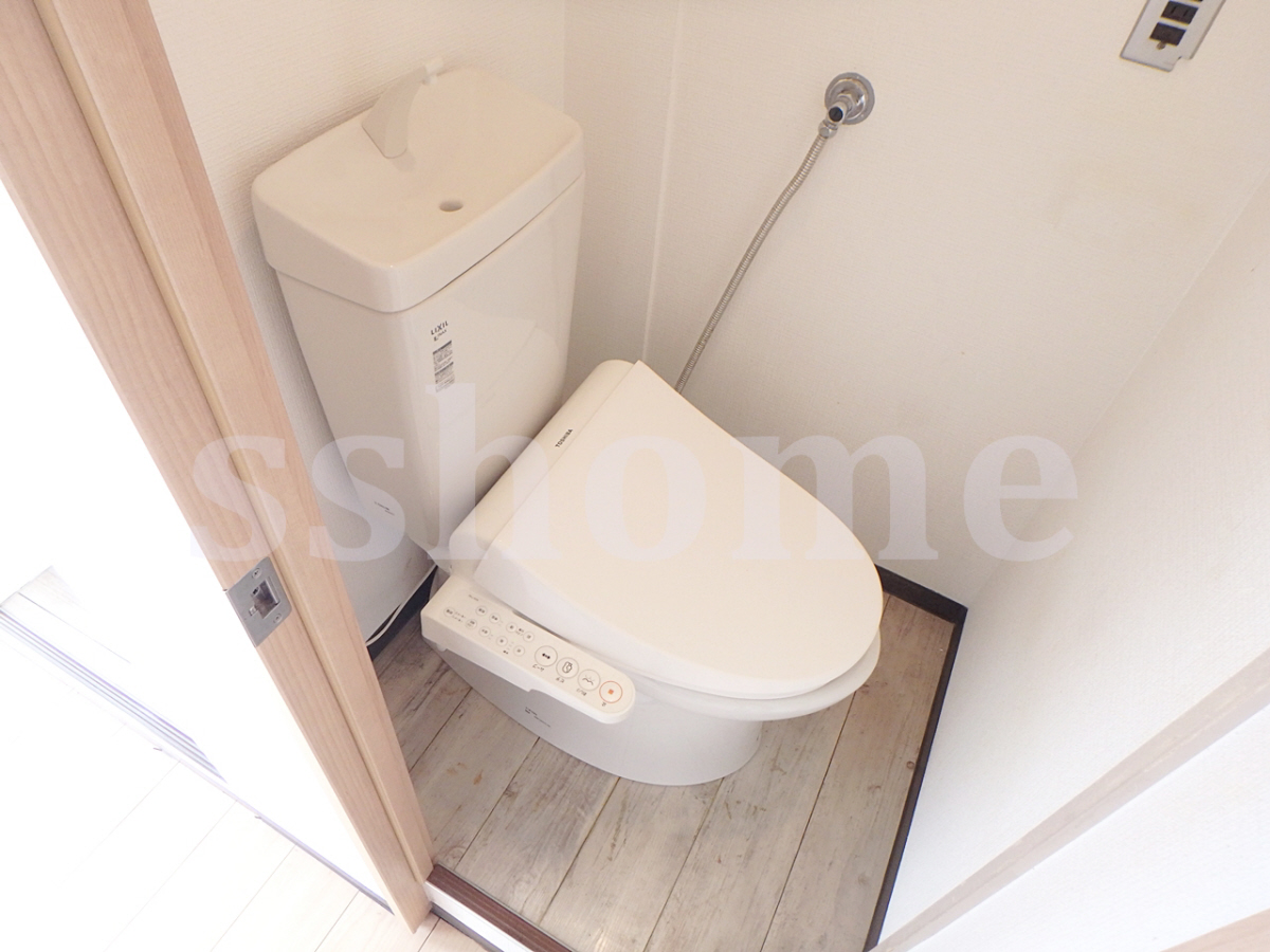 トイレ ウォシュレット機能付きトイレ☆ 写真8