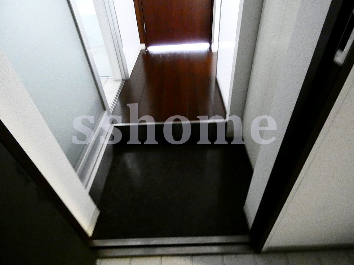 玄関 ゆとりのある玄関です☆ 写真12