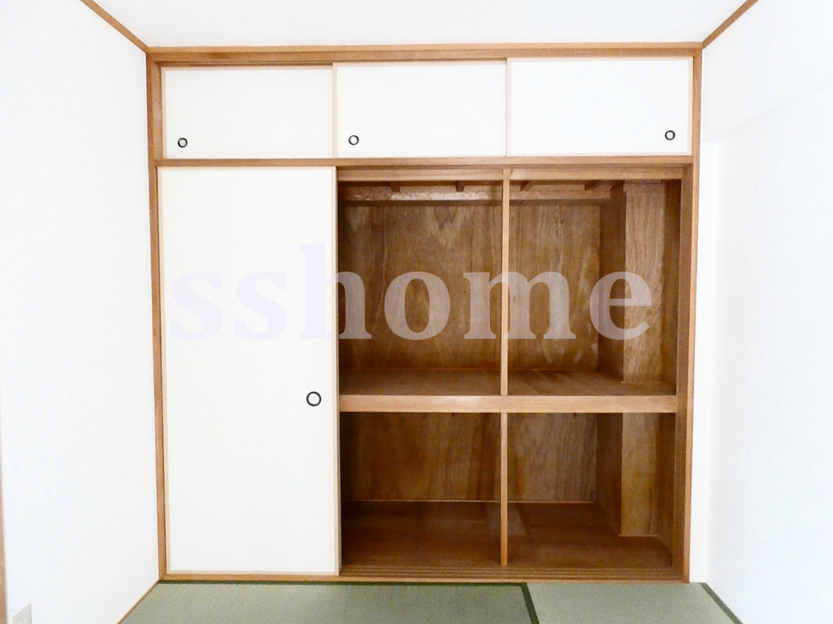 収納 奥行きのある押し入れ☆ 写真5