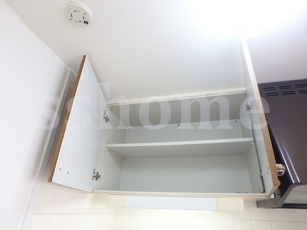 キッチン キッチン上部の吊戸棚☆ 写真18