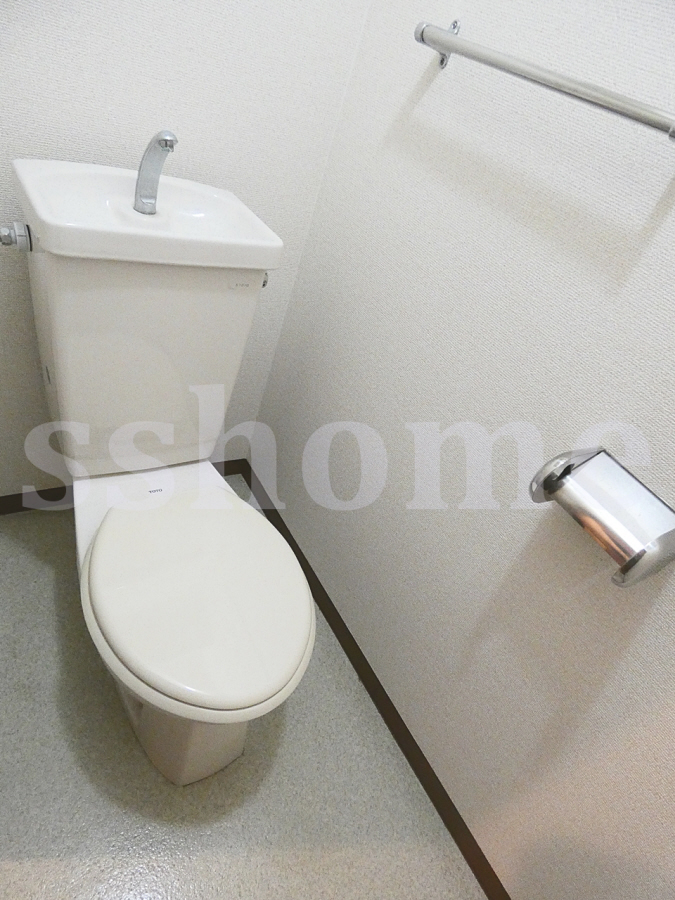 トイレ コンセント無し 写真8