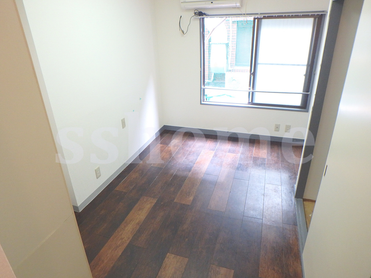リビング 明るいお部屋です♪ 写真2