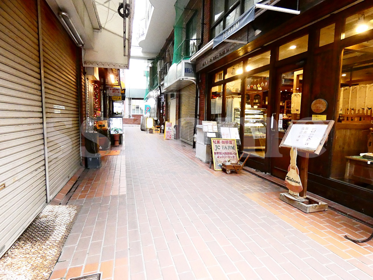 敷地内/建物 建物1階に飲食店いろいろあります 写真28