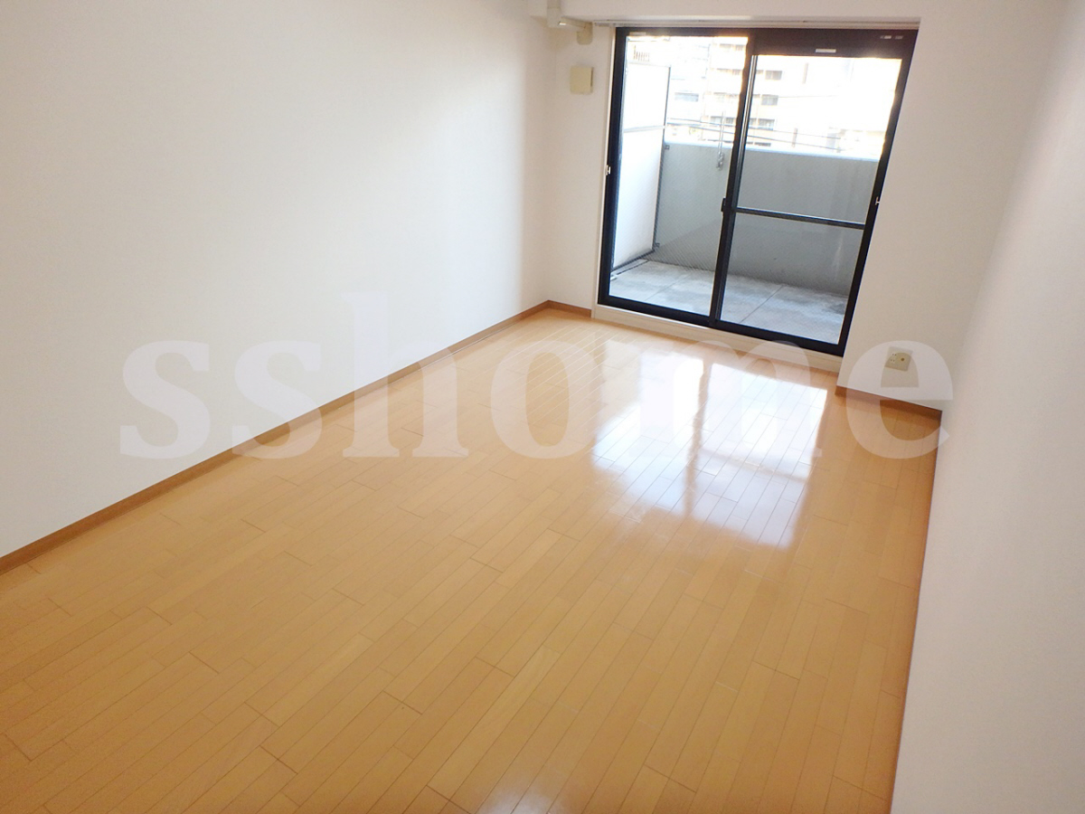 リビング 明るい洋室☆ 写真2