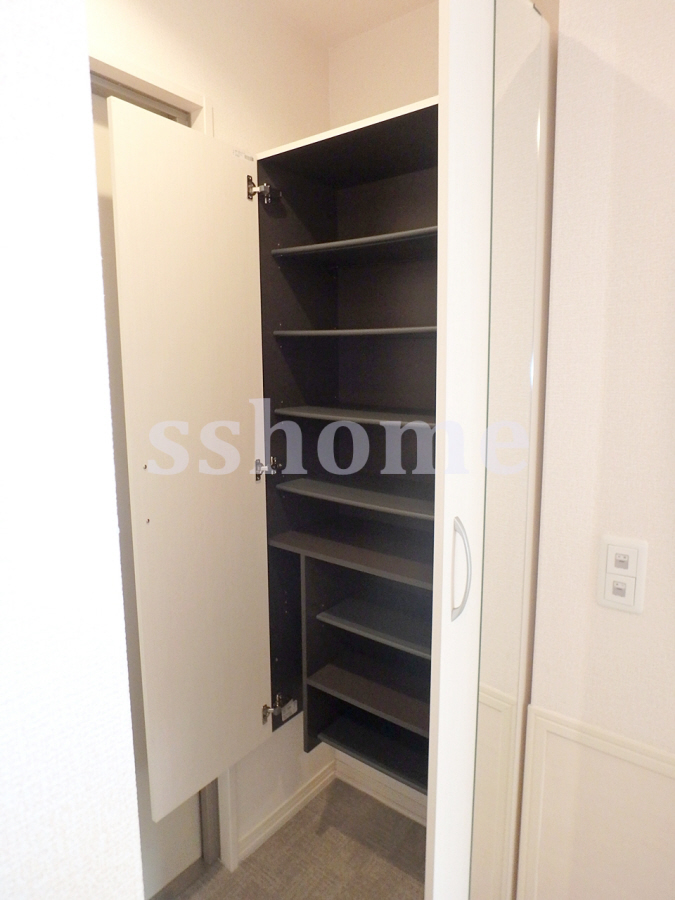 玄関 大容量シューズボックス☆ 写真17