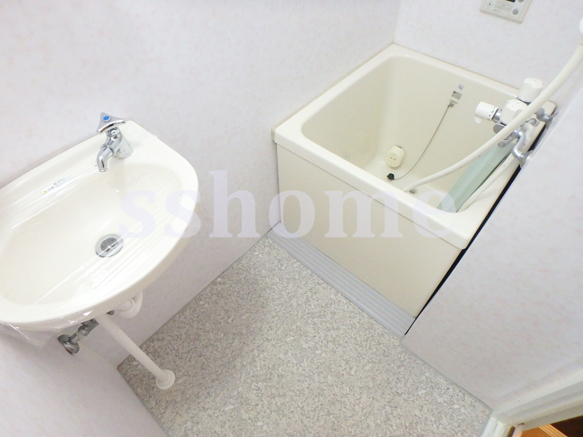 バス 清潔感のある浴室☆ 写真4