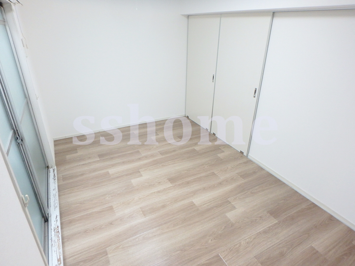 内装 フローリング☆ 写真14