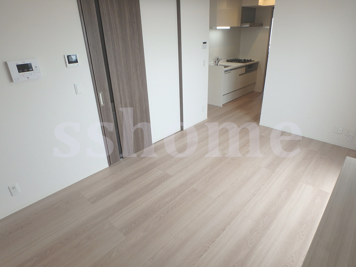 内装 フローリング☆ 写真14