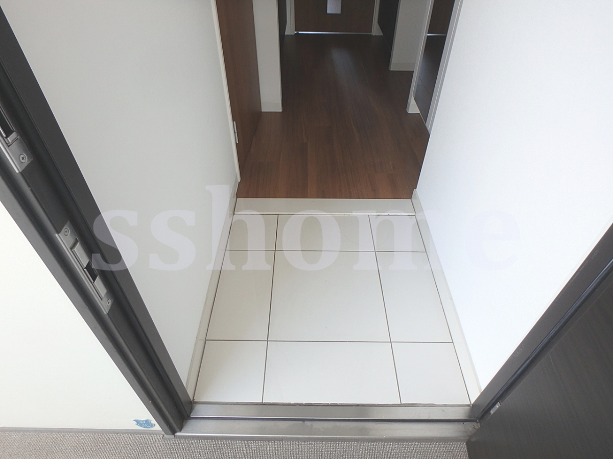 玄関 段差が小さい☆ 写真12