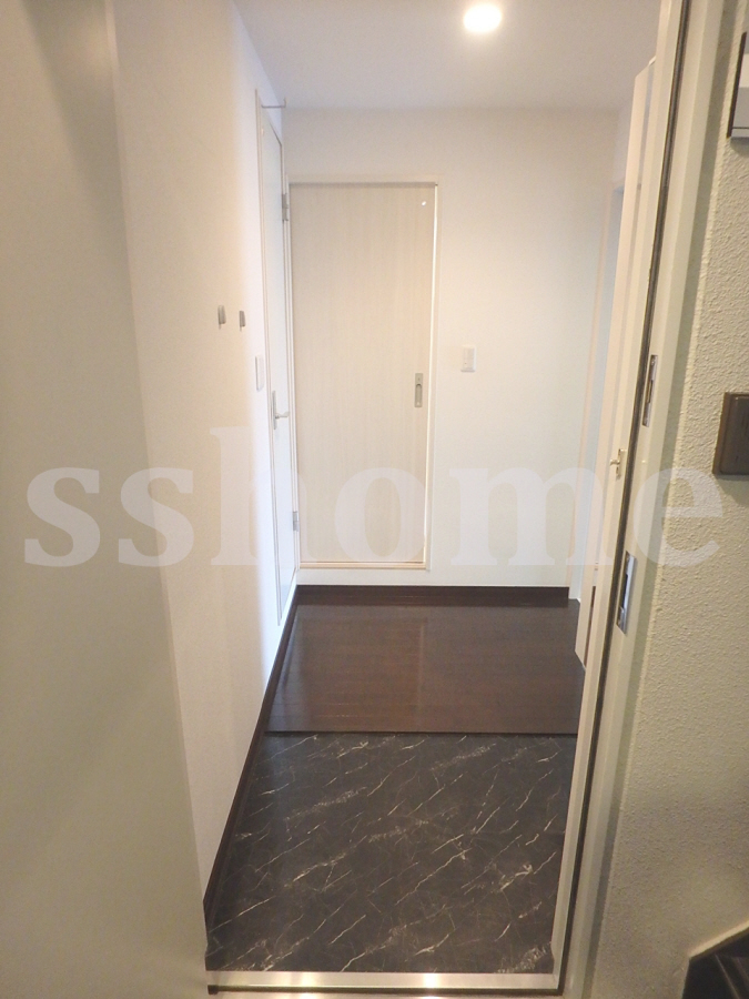 玄関 ゆとりのある広々玄関☆ 写真12