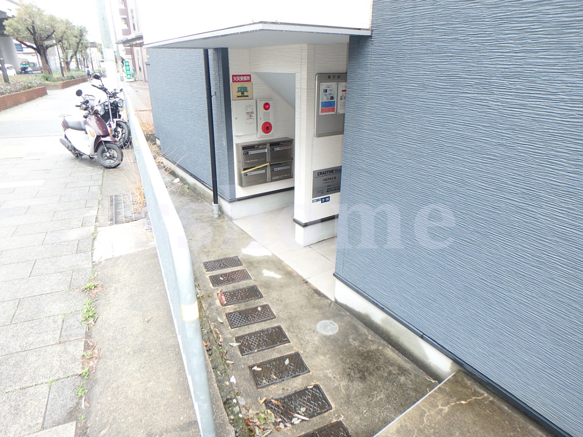 エントランス 建物入口 写真13